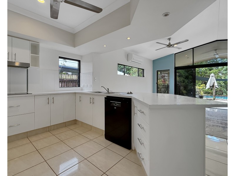 5 Oceanview Dr, Wongaling Beach QLD 4852