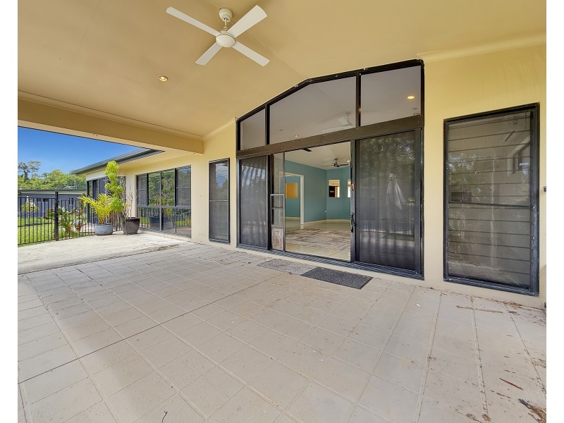 5 Oceanview Dr, Wongaling Beach QLD 4852