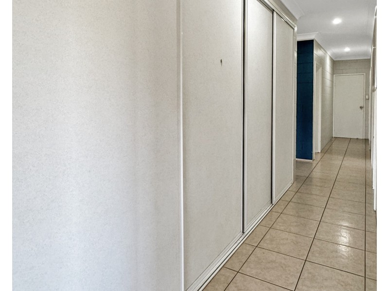 104 Jaffa Rd, El Arish QLD 4855