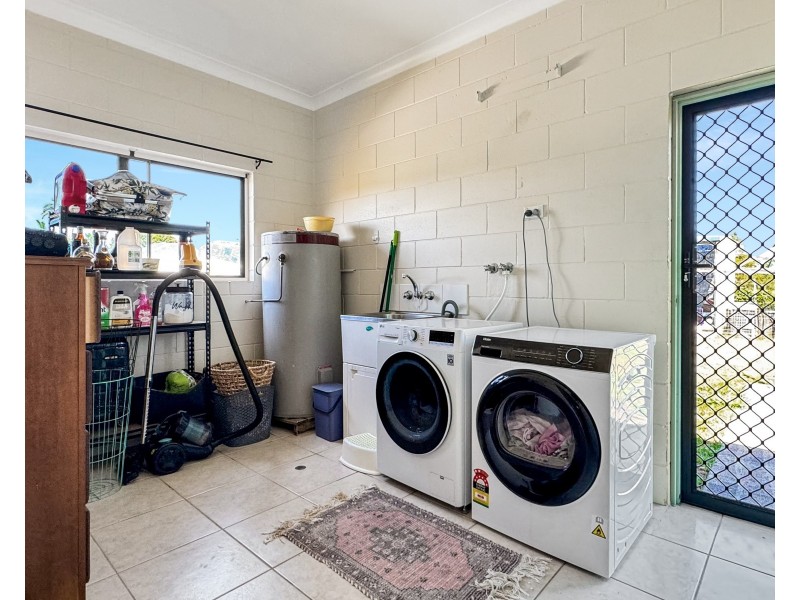 104 Jaffa Rd, El Arish QLD 4855