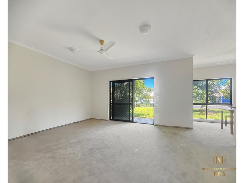 Unit 3/27 Holland St, Wongaling Beach QLD 4852