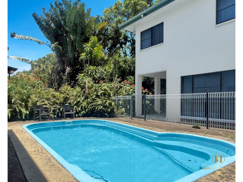 Unit 3/27 Holland St, Wongaling Beach QLD 4852