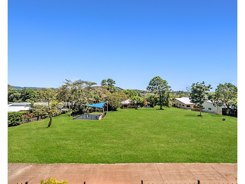 9 Riverside Tce, South Mission Beach QLD 4852