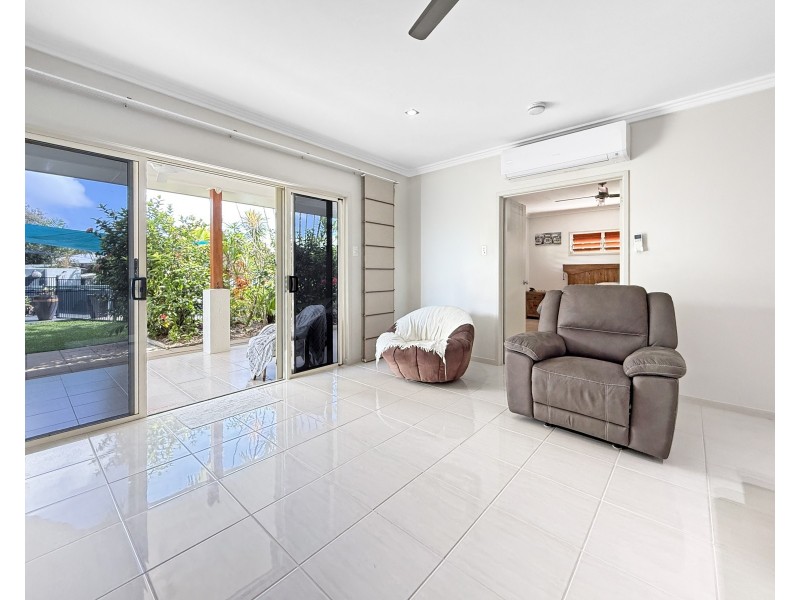 32 Sanctuary Cres, Wongaling Beach QLD 4852