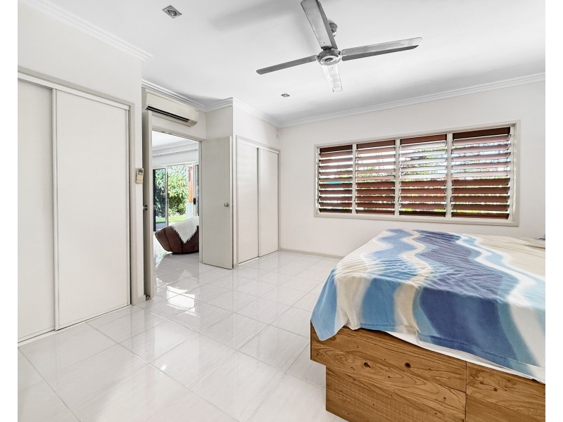32 Sanctuary Cres, Wongaling Beach QLD 4852