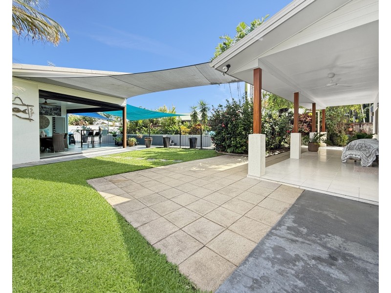 32 Sanctuary Cres, Wongaling Beach QLD 4852