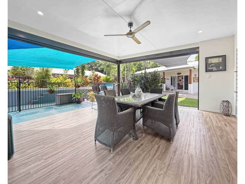 32 Sanctuary Cres, Wongaling Beach QLD 4852