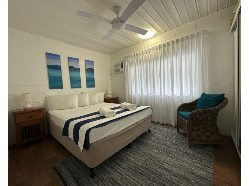 2, 150 Kennedy Esplanade, South Mission Beach QLD 4852