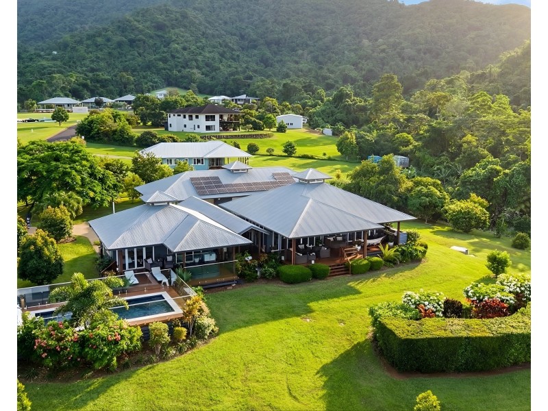 6 Unsworth Drive, Mission Beach QLD 4852