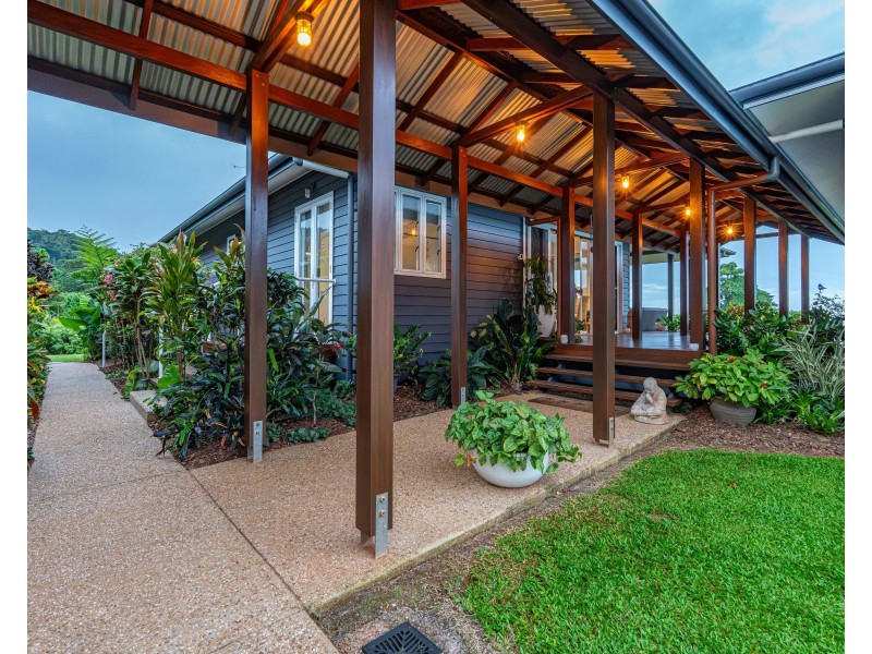 6 Unsworth Drive, Mission Beach QLD 4852