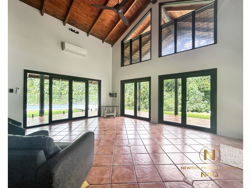 5 Plantation Drive, Bingil Bay QLD 4852