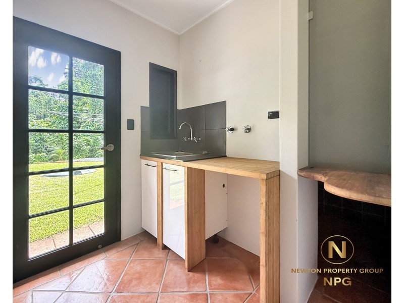 5 Plantation Drive, Bingil Bay QLD 4852