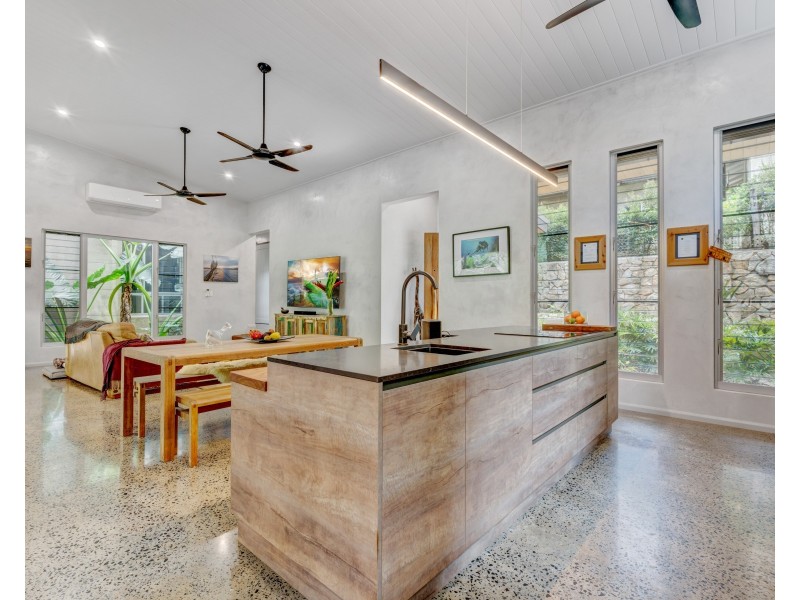 19 Mission Circle, Wongaling Beach QLD 4852