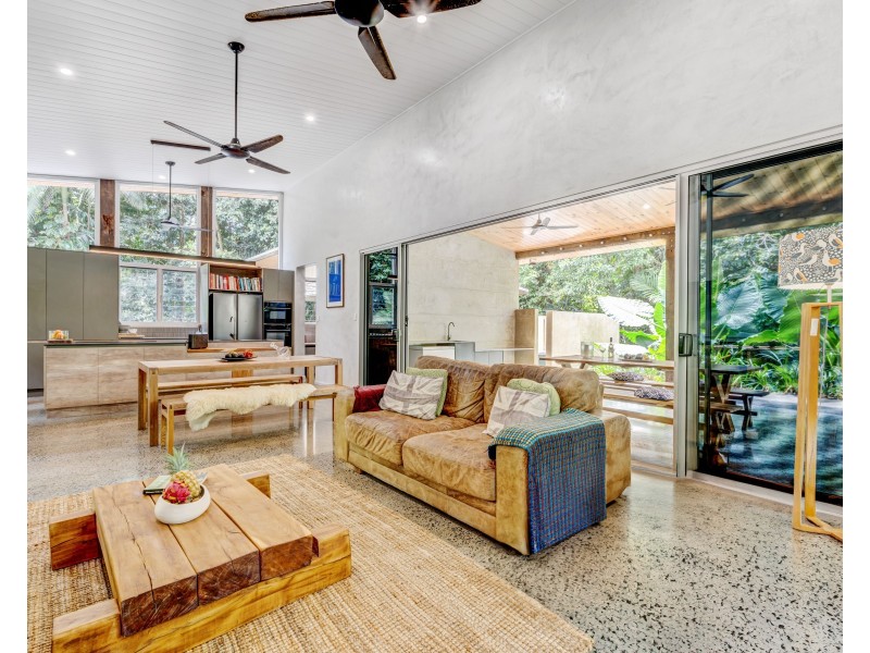 19 Mission Circle, Wongaling Beach QLD 4852