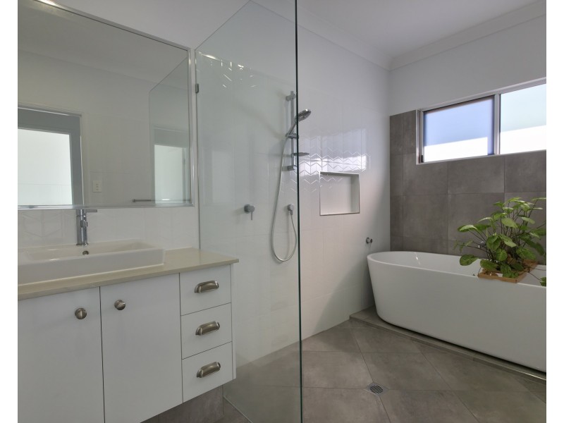 77 Jack Drive, Feluga QLD 4854