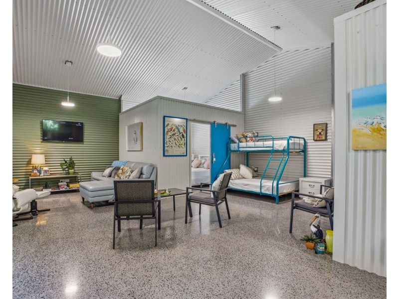 26 Andrews Street, Kurrimine Beach QLD 4871