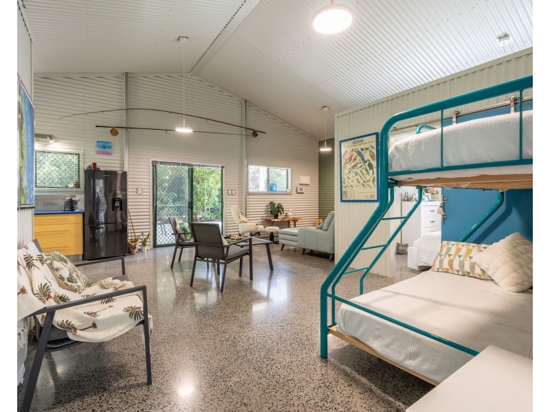 26 Andrews Street, Kurrimine Beach QLD 4871