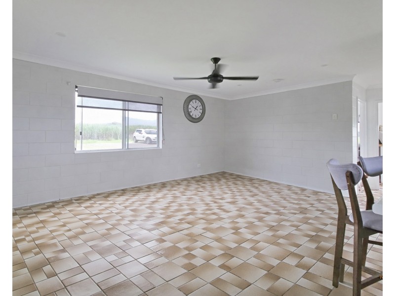 8 Midgenoo Feluga Road, Midgenoo QLD 4854