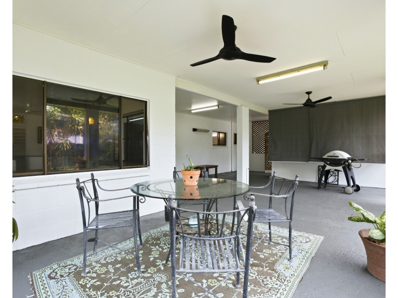 4 Kwila Street, Wongaling Beach QLD 4852