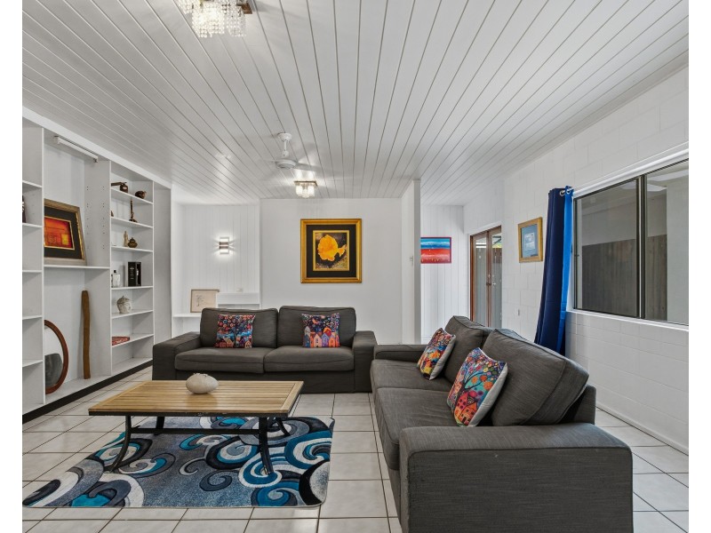 4 Kwila Street, Wongaling Beach QLD 4852