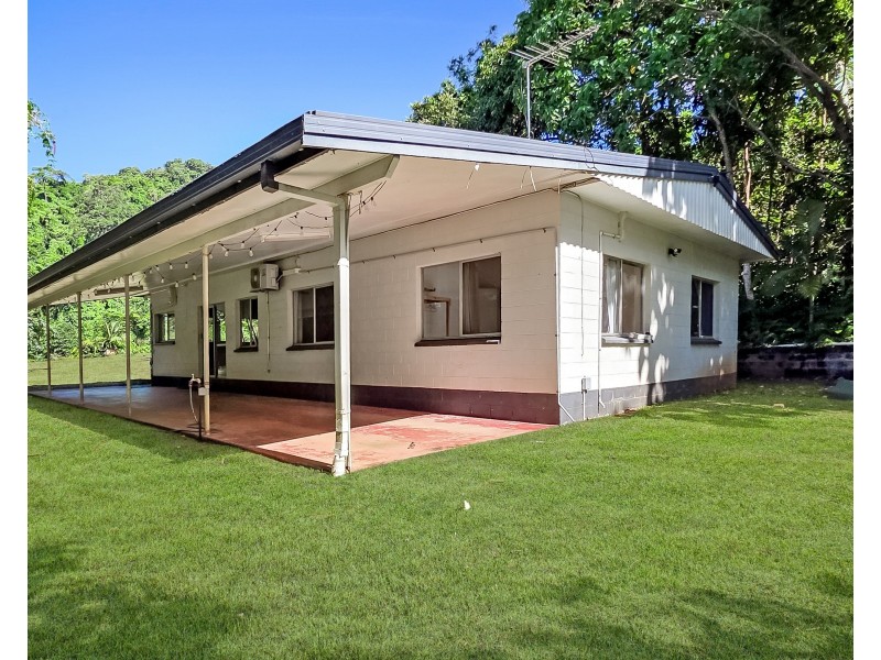 38 Cutten Street, Bingil Bay QLD 4852