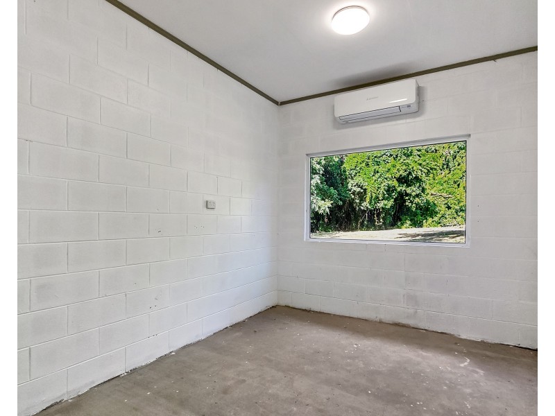 38 Cutten Street, Bingil Bay QLD 4852