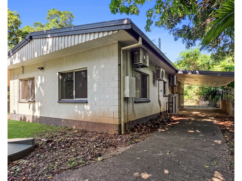 38 Cutten Street, Bingil Bay QLD 4852