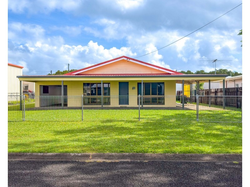 18 Ranleagh Street, Kurrimine Beach QLD 4871
