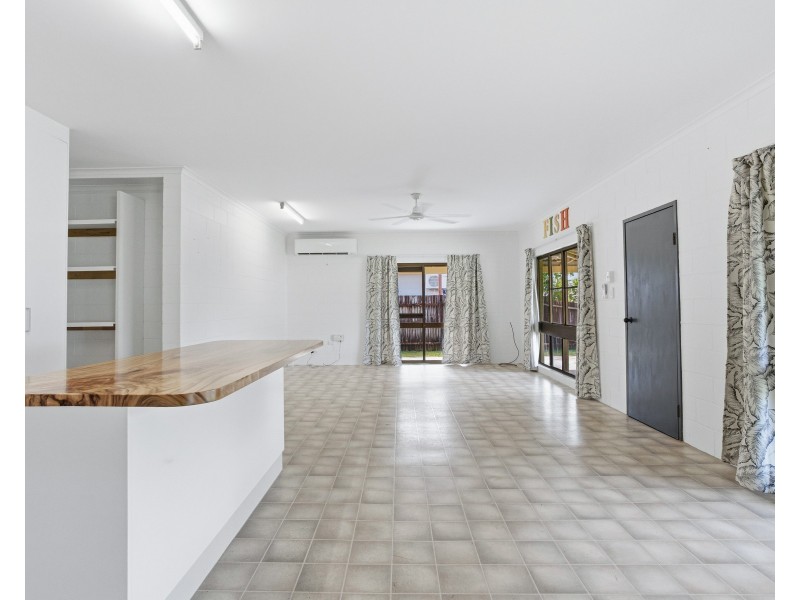 18 Ranleagh Street, Kurrimine Beach QLD 4871