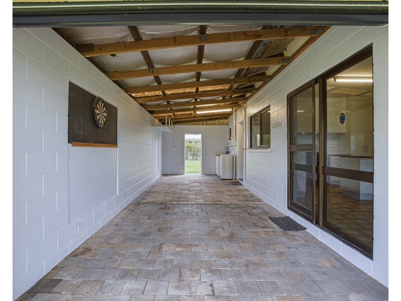 18 Ranleagh Street, Kurrimine Beach QLD 4871