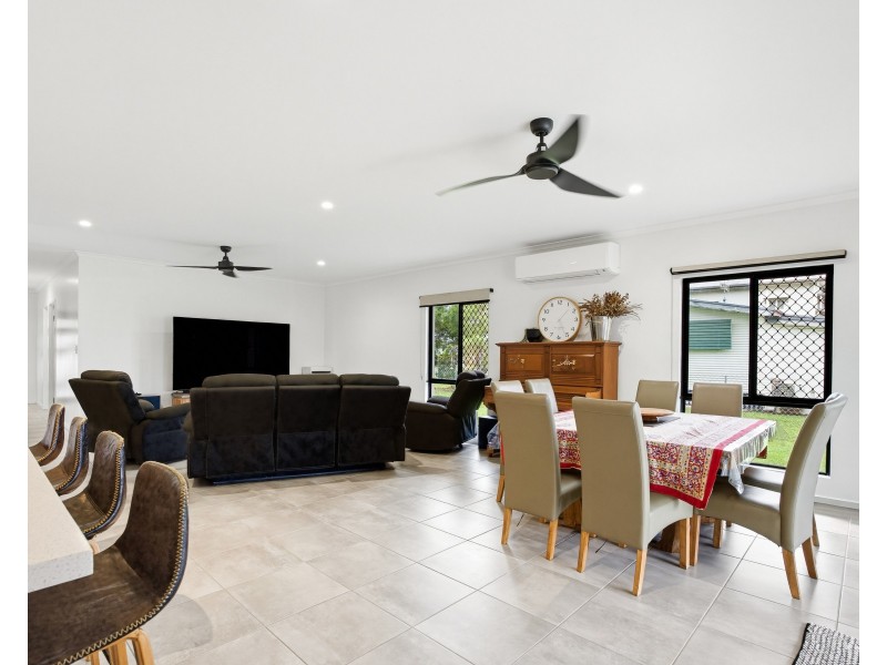 13 Trower Street, Tully QLD 4854