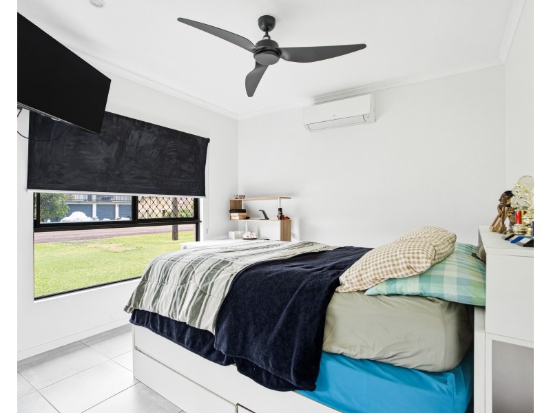 13 Trower Street, Tully QLD 4854