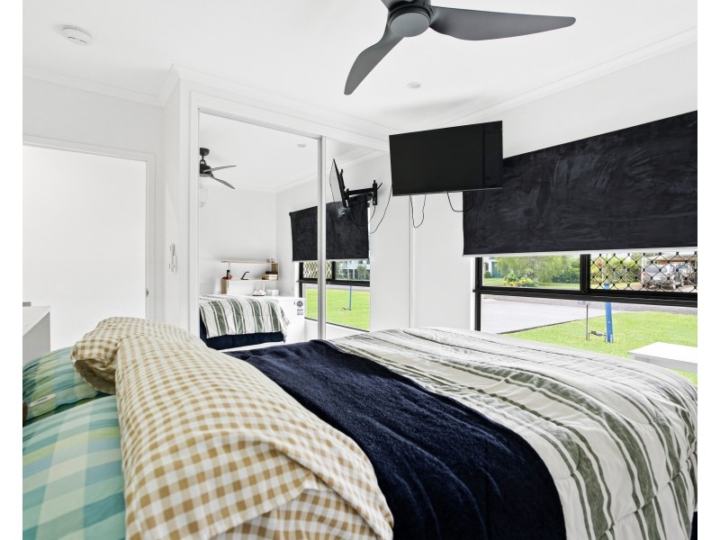 13 Trower Street, Tully QLD 4854