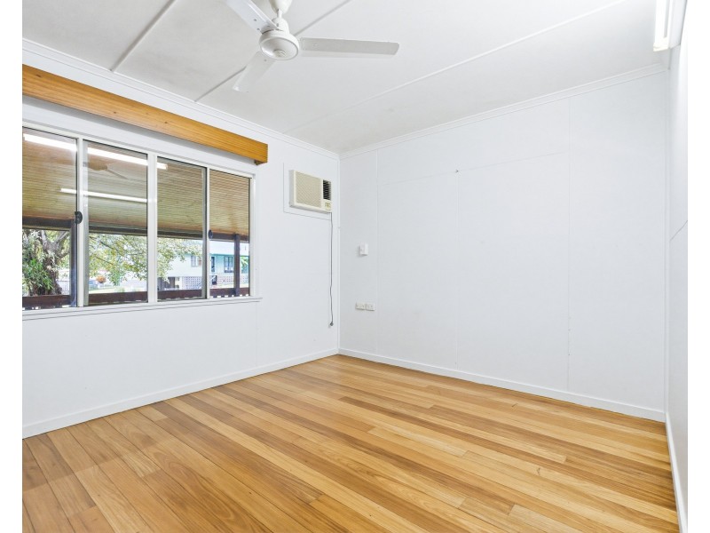 13 Mcdonald Street, Tully QLD 4854