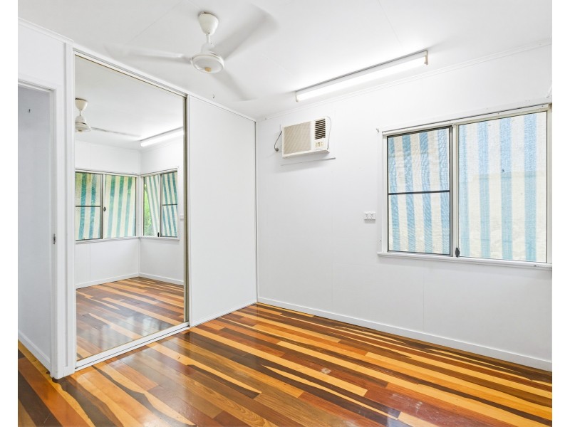 13 Mcdonald Street, Tully QLD 4854