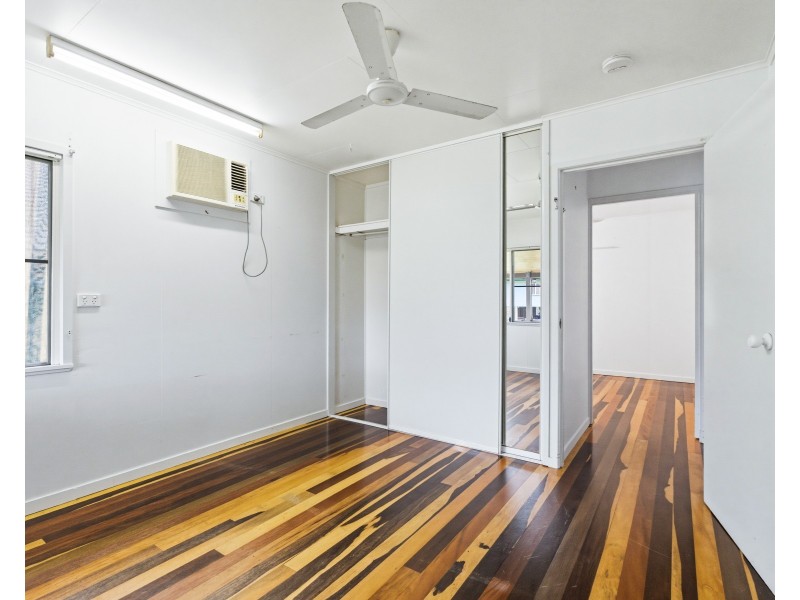 13 Mcdonald Street, Tully QLD 4854