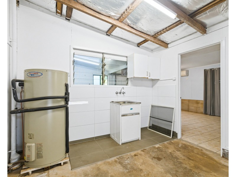 13 Mcdonald Street, Tully QLD 4854