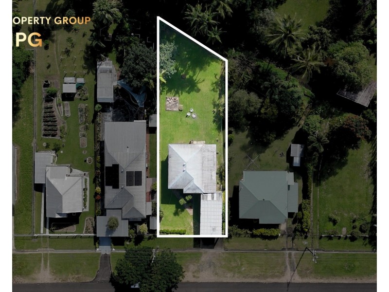 16 Thurles Street, Tully QLD 4854
