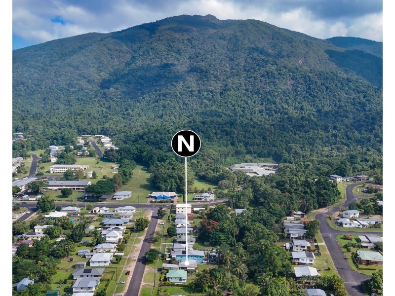 16 Thurles Street, Tully QLD 4854