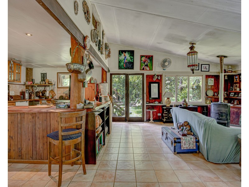 265 Jackson Road, Shell Pocket QLD 4855