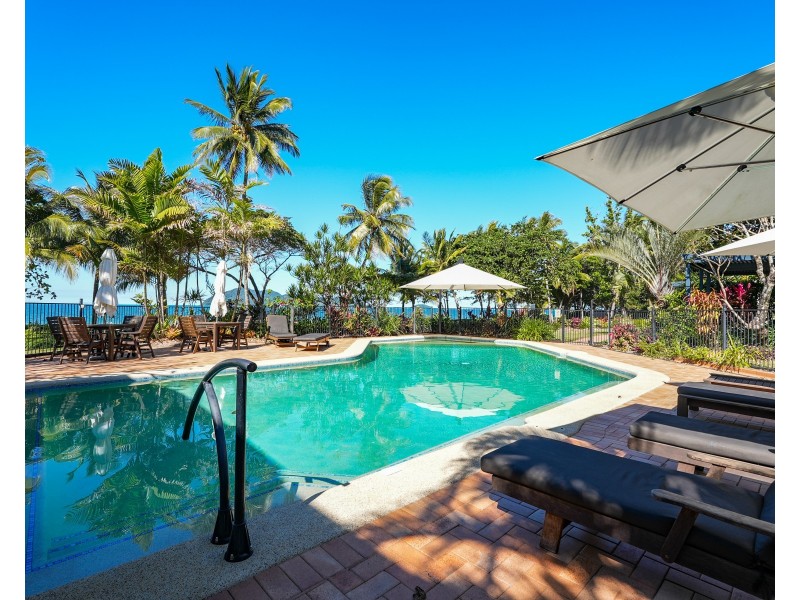 4, 64-68 Reid Road, Wongaling Beach QLD 4852