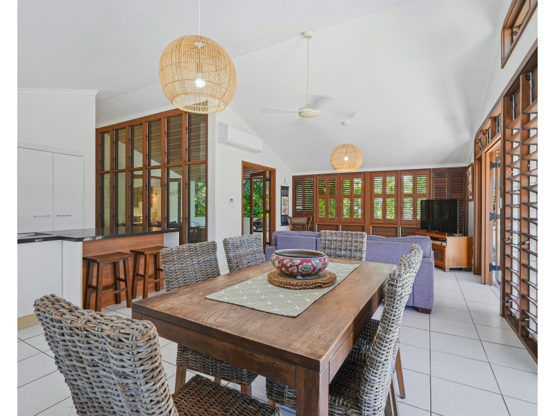4, 64-68 Reid Road, Wongaling Beach QLD 4852