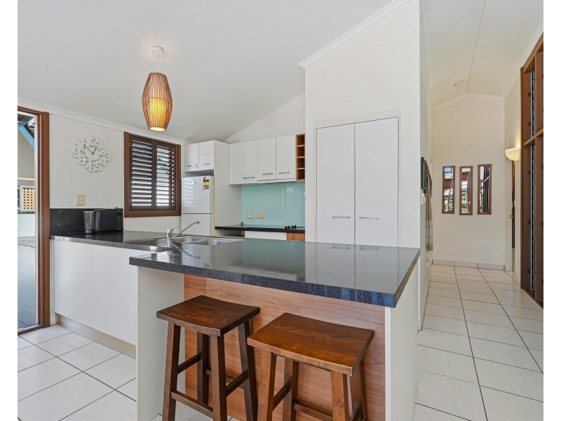 4, 64-68 Reid Road, Wongaling Beach QLD 4852