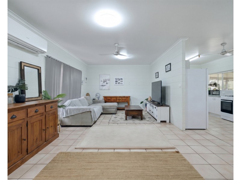 5 Wrap Court, Mission Beach QLD 4852