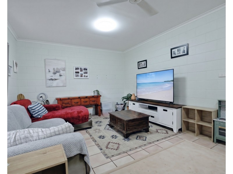5 Wrap Court, Mission Beach QLD 4852