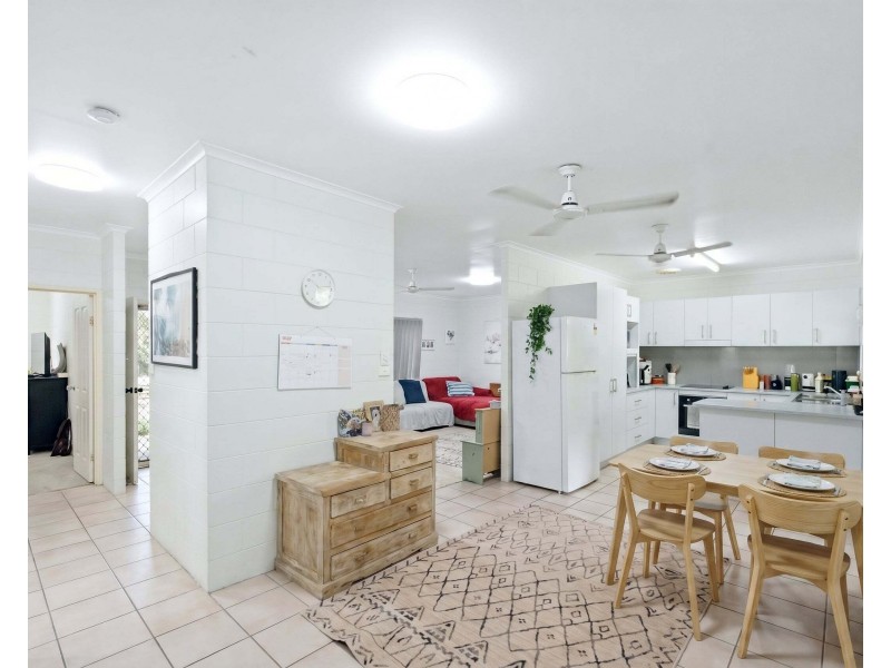 5 Wrap Court, Mission Beach QLD 4852