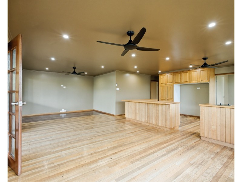 20 Bineham Street, Tully QLD 4854