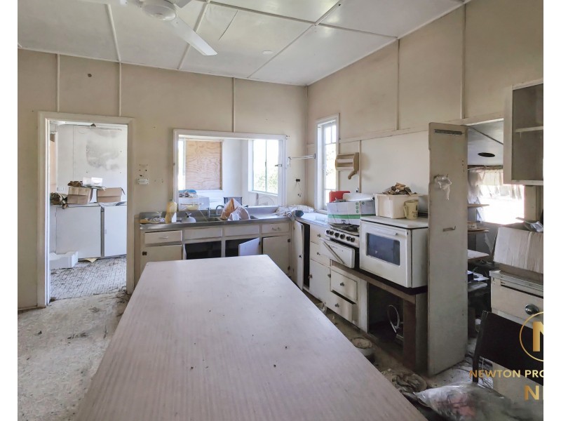 23 Thurles Street, Tully QLD 4854