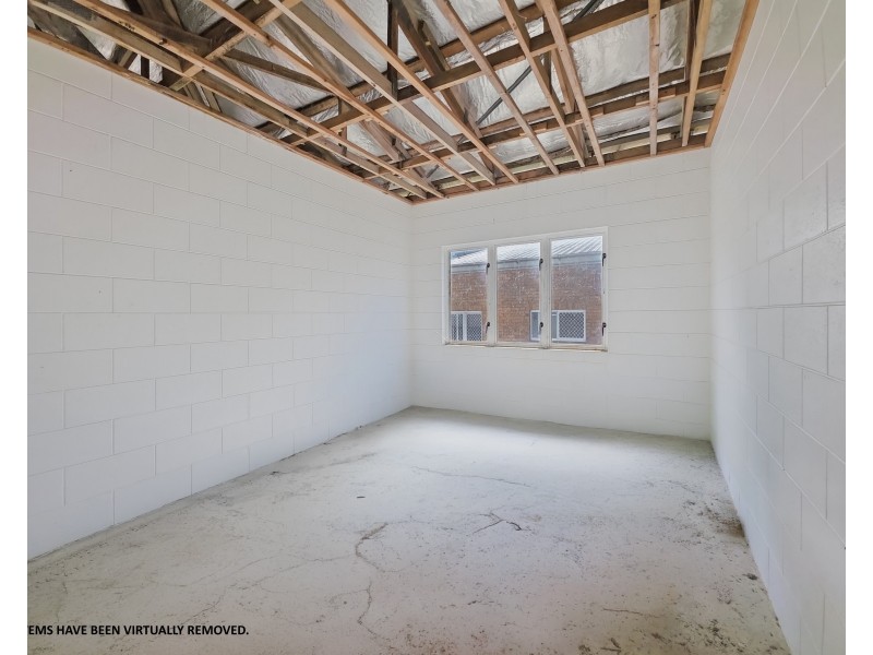 34 Luff Street, Hull Heads QLD 4854