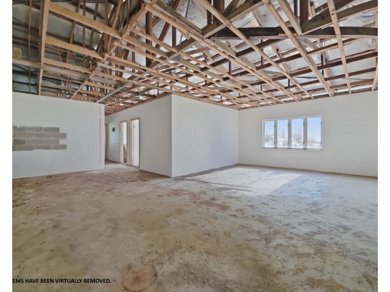 34 Luff Street, Hull Heads QLD 4854